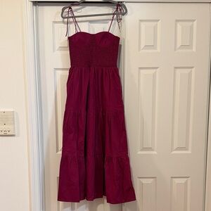 AUREUM Midi Dress with Spaghetti Straps & Pockets!